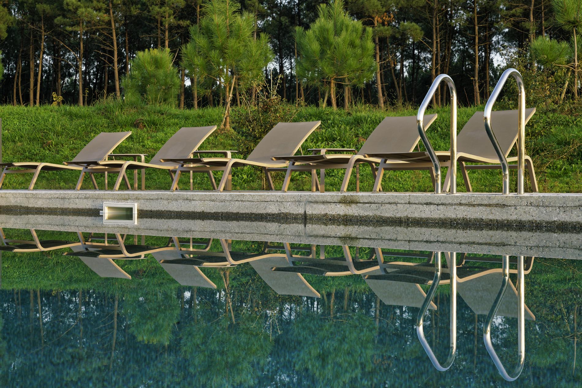 Piscine Chaises Longues Nature Les Echasses Landes